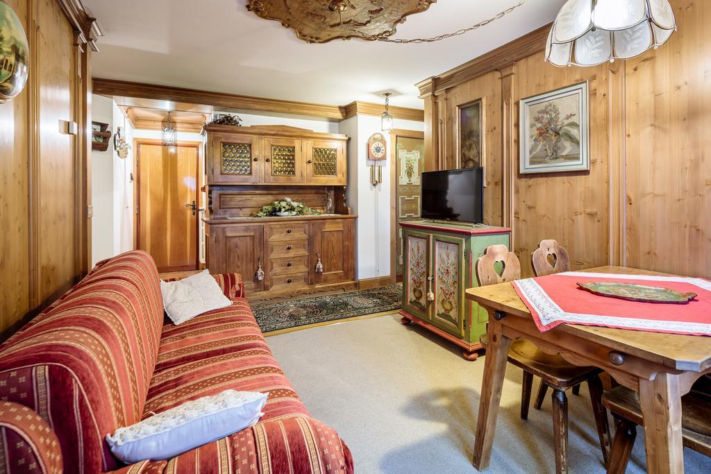 Apartment Cristallino -stayincortina *
